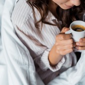 Правило 60 минут: как пить утренний кофе, чтобы не сбить настройки кортизола